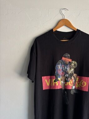 Black Kobe Bryant championship Graphic Short-Sleeve Tee with Red Accent